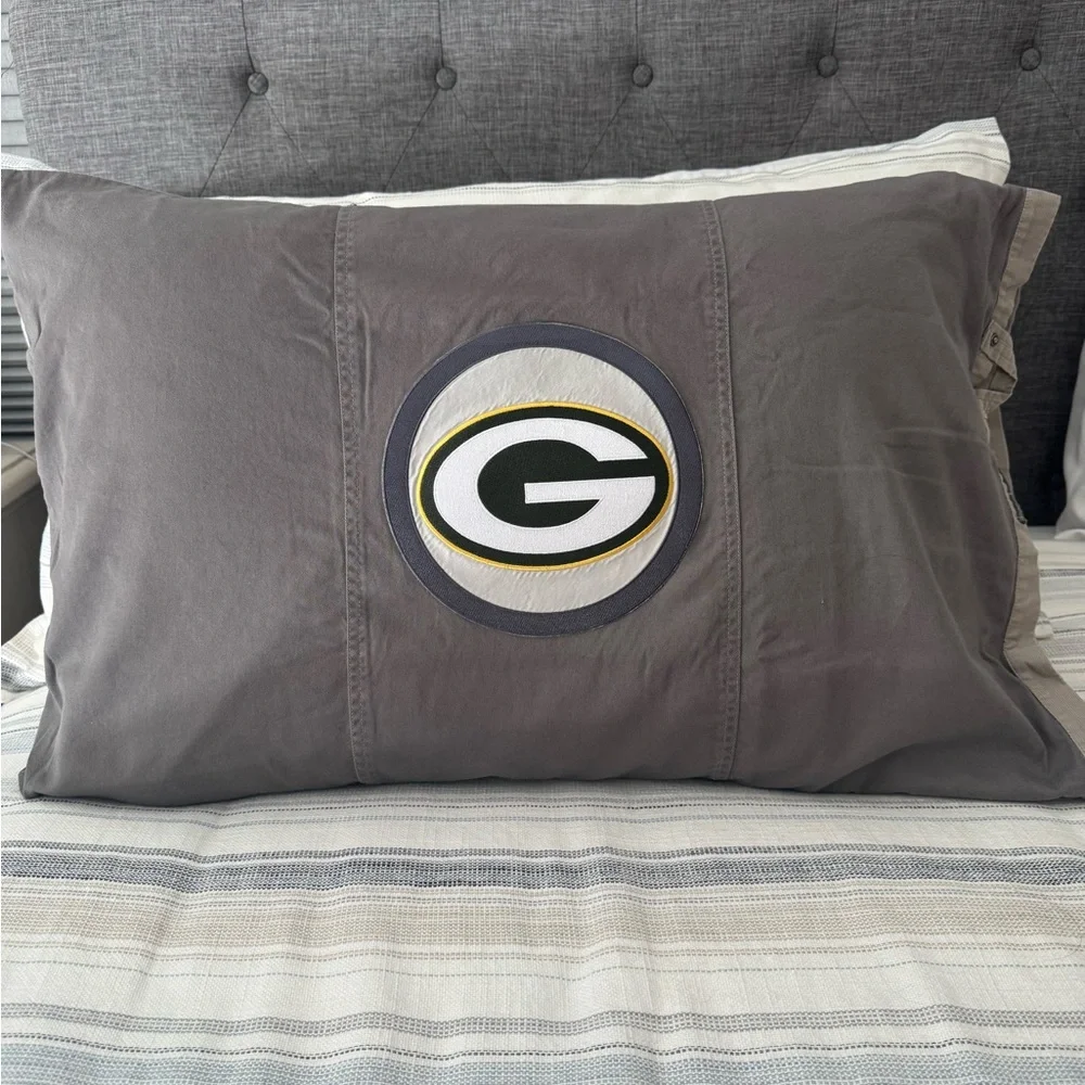 Pottery Barn Teen Green Bay Packers Pillow Sham Set